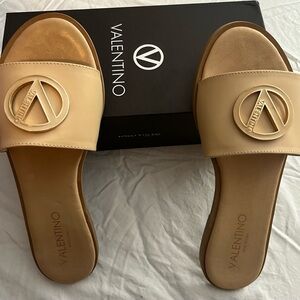 Size 10 Valentino beige slides